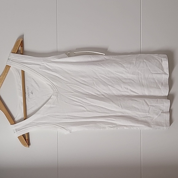 NWT Caslon V-Neck Tank - Picture 4 of 8